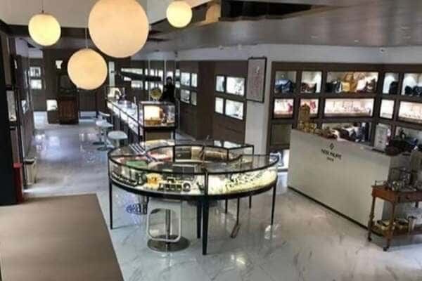 三门峡市湖滨佳哥鉴酒商行